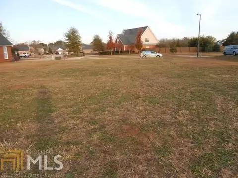 128 Caleb Way, Byron, GA 31008 photo 3