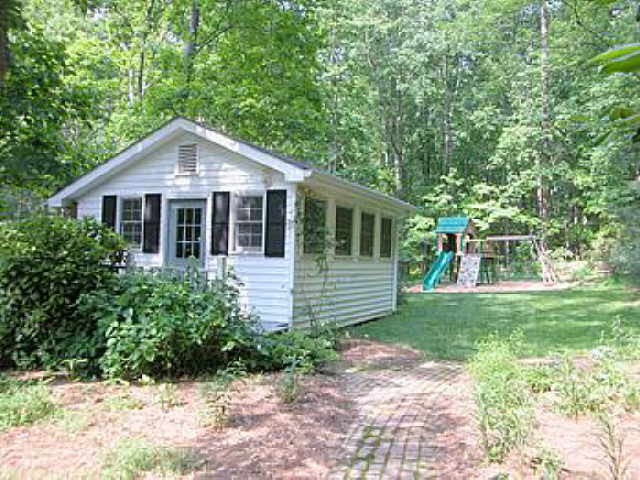 1184 Dixon Cir, Gainesville, GA 30501 photo 9