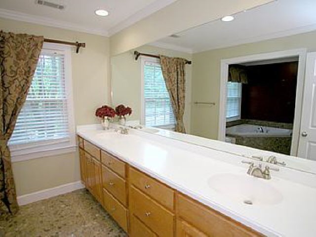 1184 Dixon Cir, Gainesville, GA 30501 photo 12