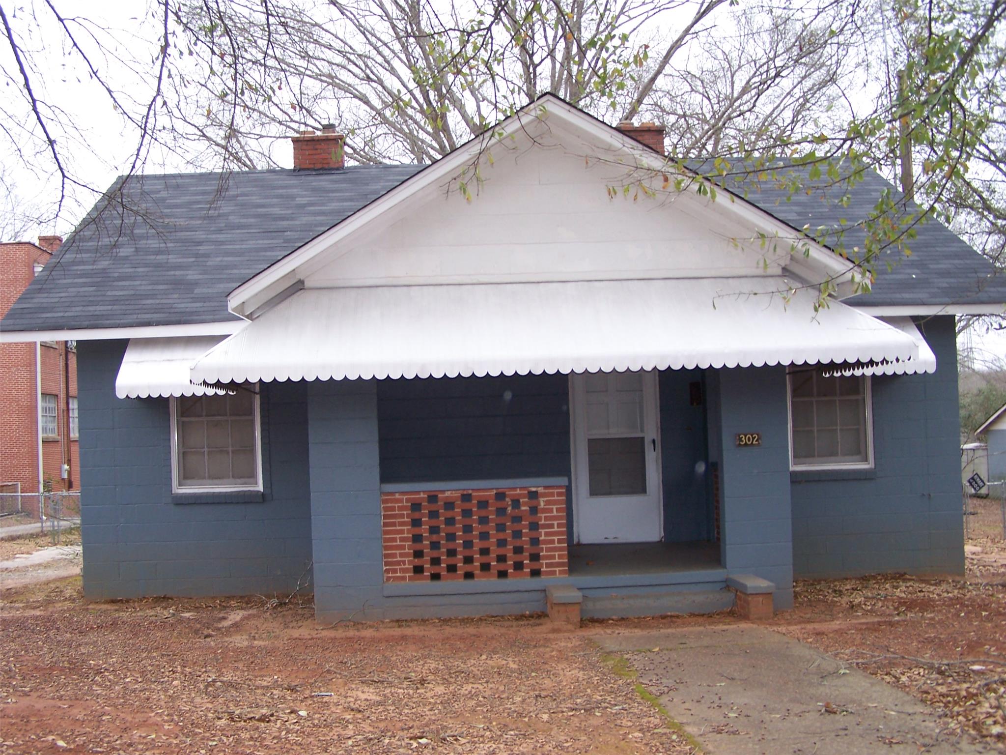 302 Fair St, Lagrange, GA 30241 photo 2