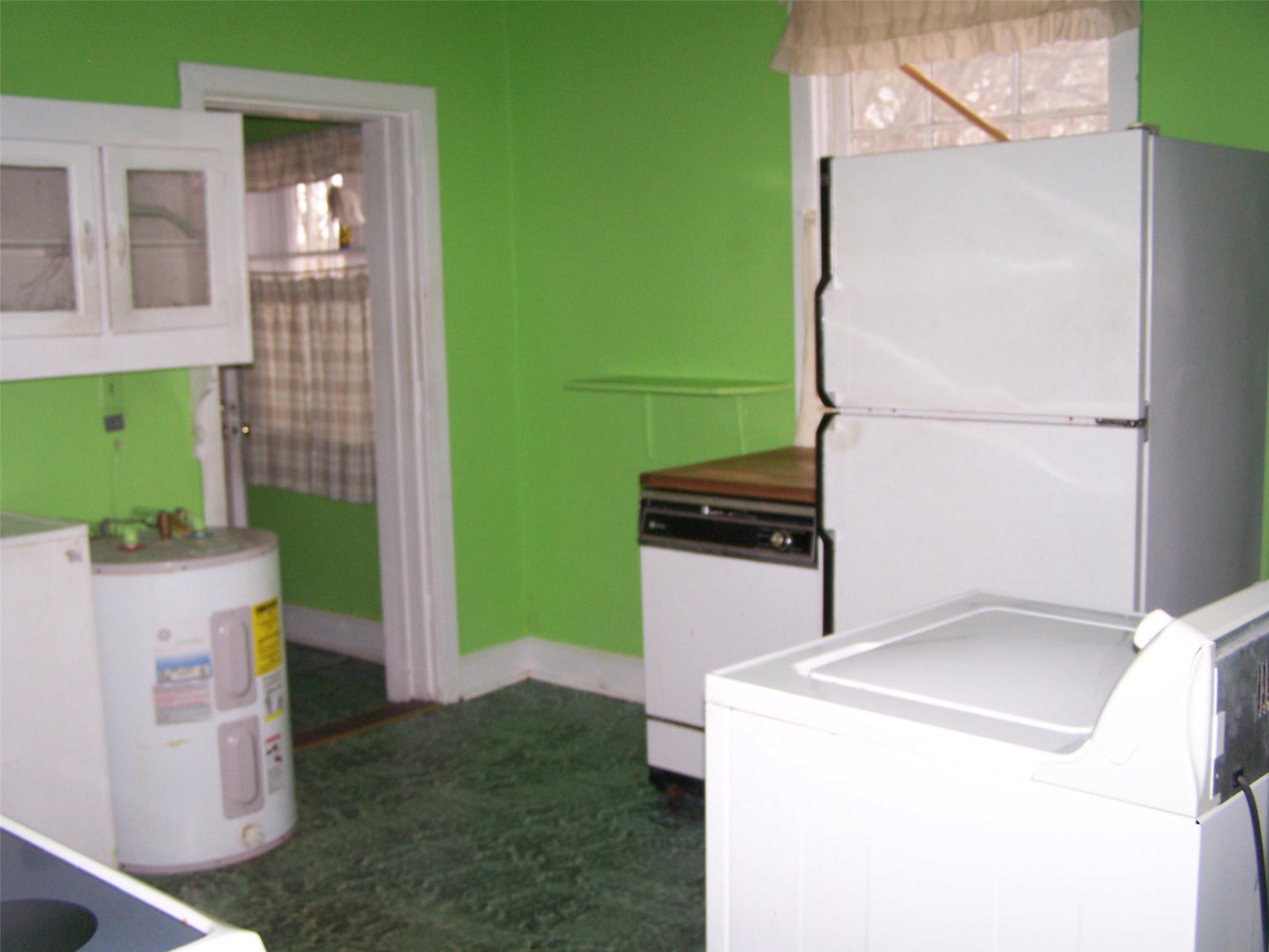 302 Fair St, Lagrange, GA 30241 photo 4