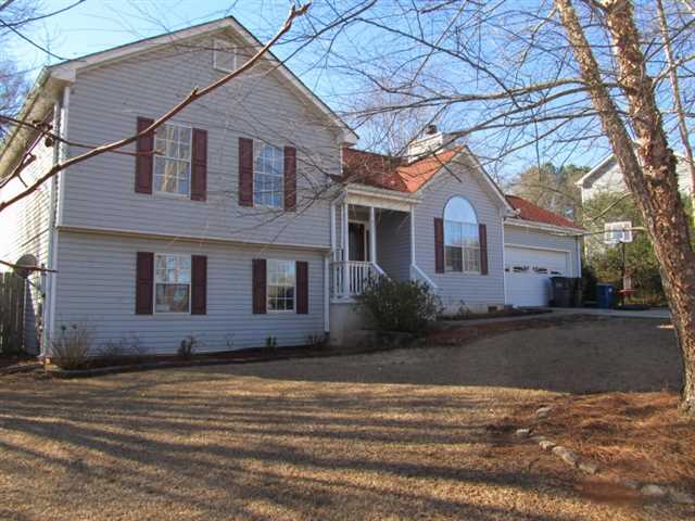 667 Thorn Brook Rdg, Bethlehem, GA 30620 photo 1