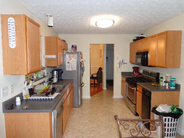 320 Fieldstone Ln, Covington, GA 30016 photo 4