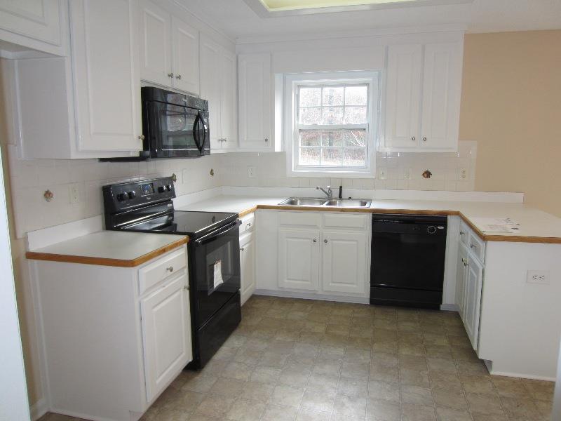 311 Devonshire Dr, Winder, GA 30680 photo 10