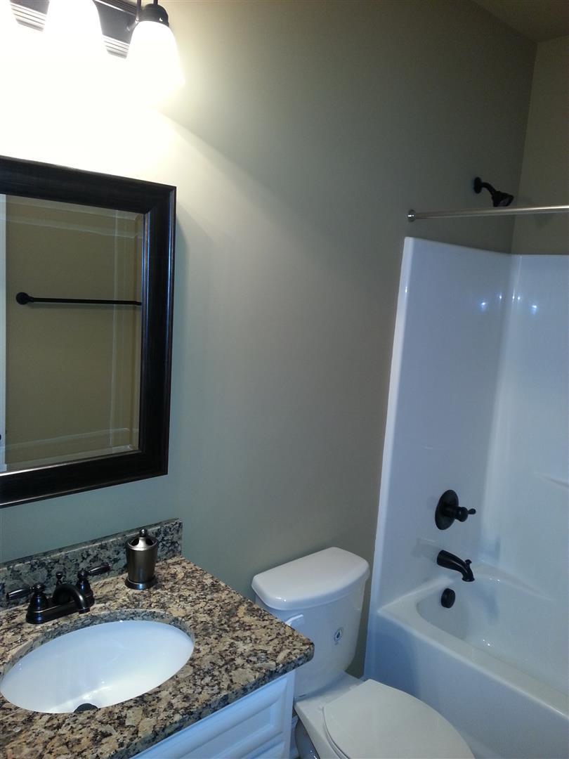 109 Regency Ct, Warner Robins, GA 31088 photo 3