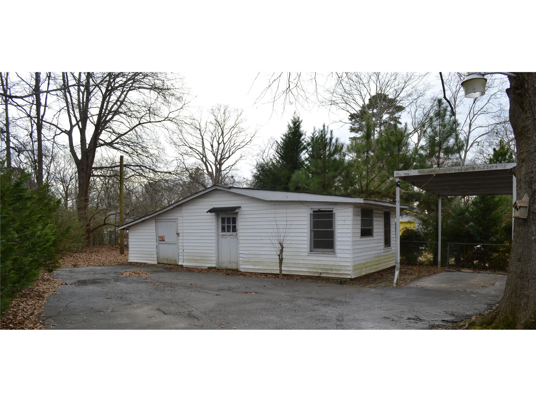 109 4th St, Monroe, GA 30655 photo 3