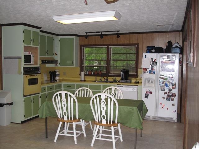 1827 Oak Spring St, Statham, GA 30666 photo 14