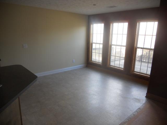 105 Richmond Dr, Lagrange, GA 30240 photo 5