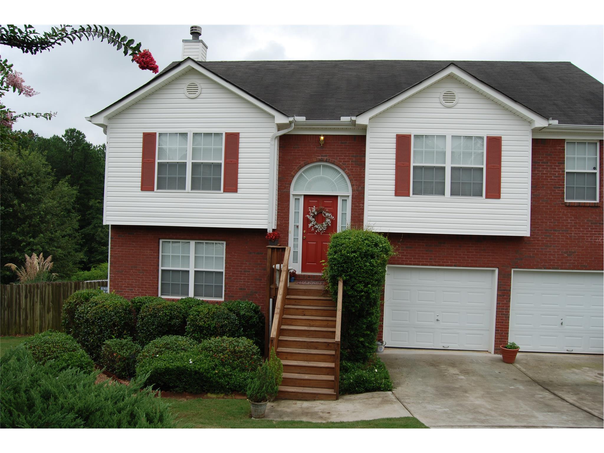 719 Mcarthur Dr, Monroe, GA 30655 photo 1