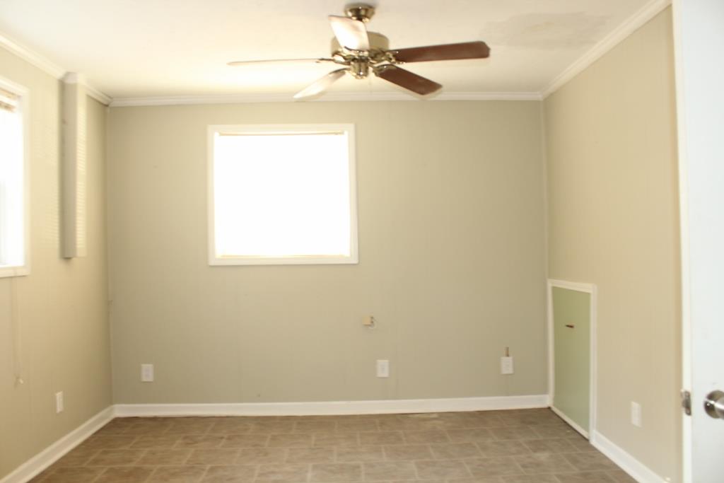 421 Rays Rd, Stone Mountain, GA 30083 photo 10