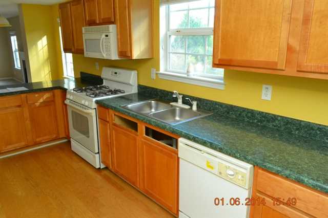 4653 Ruby Forrest Dr, Stone Mountain, GA 30083 photo 6