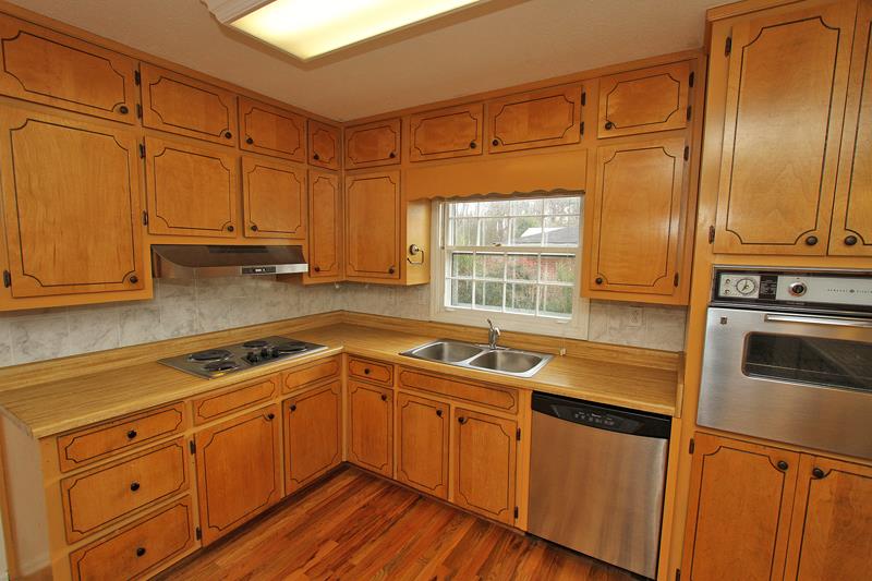 4188 Suzanne Ln, Duluth, GA 30096 photo 10