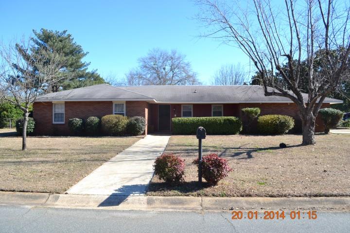 300 Avalon Dr, Warner Robins, GA 31093 photo 1
