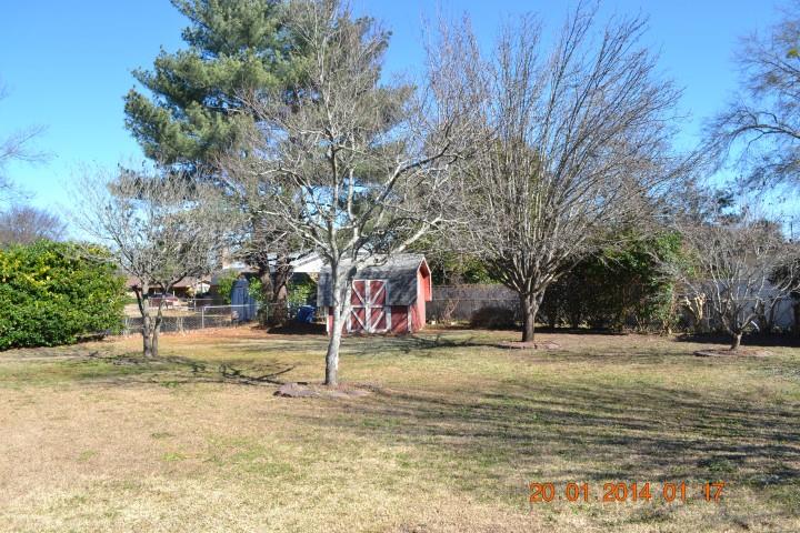 300 Avalon Dr, Warner Robins, GA 31093 photo 4
