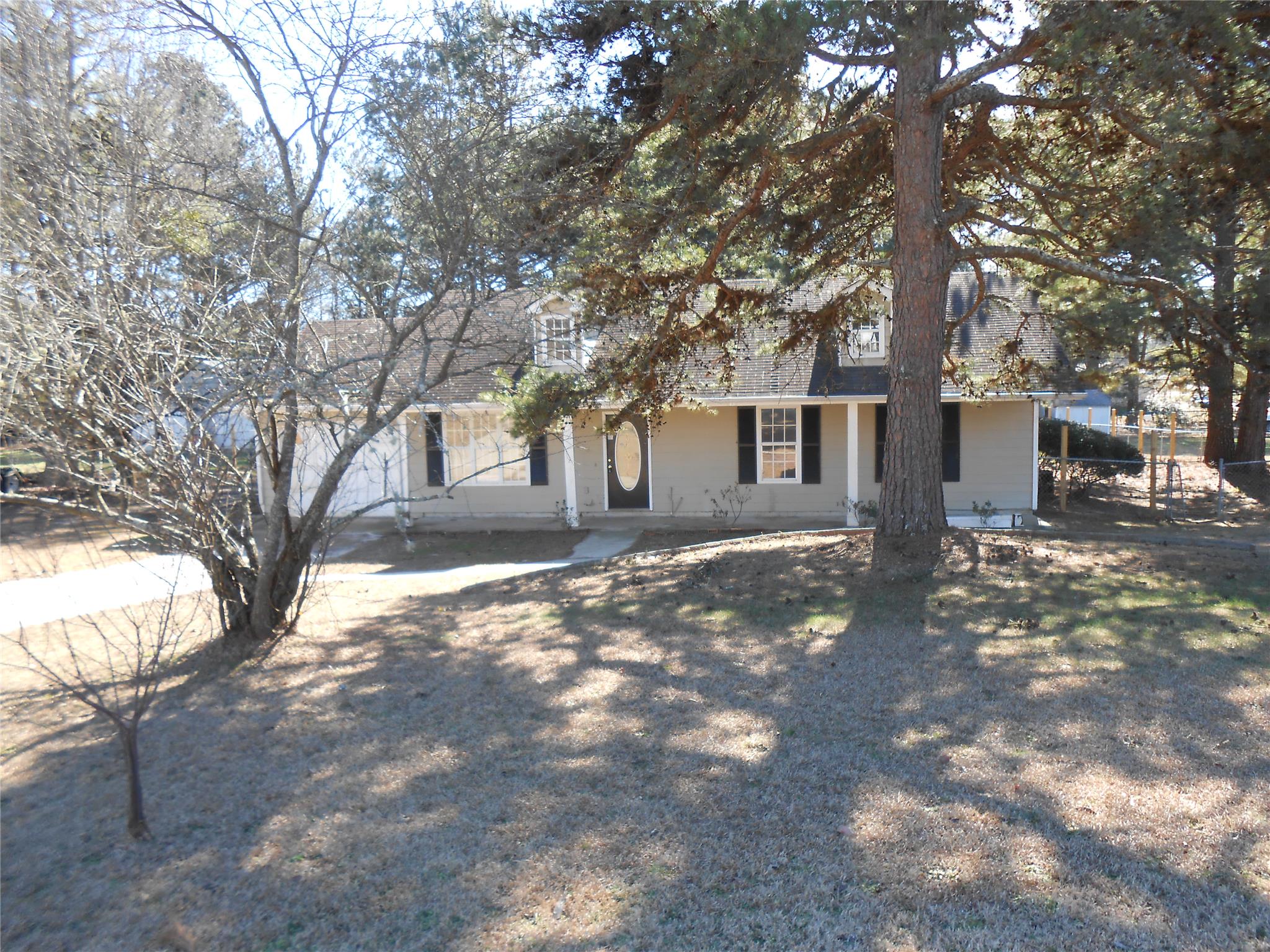 105 June Ct, Hampton, GA 30228 photo 1