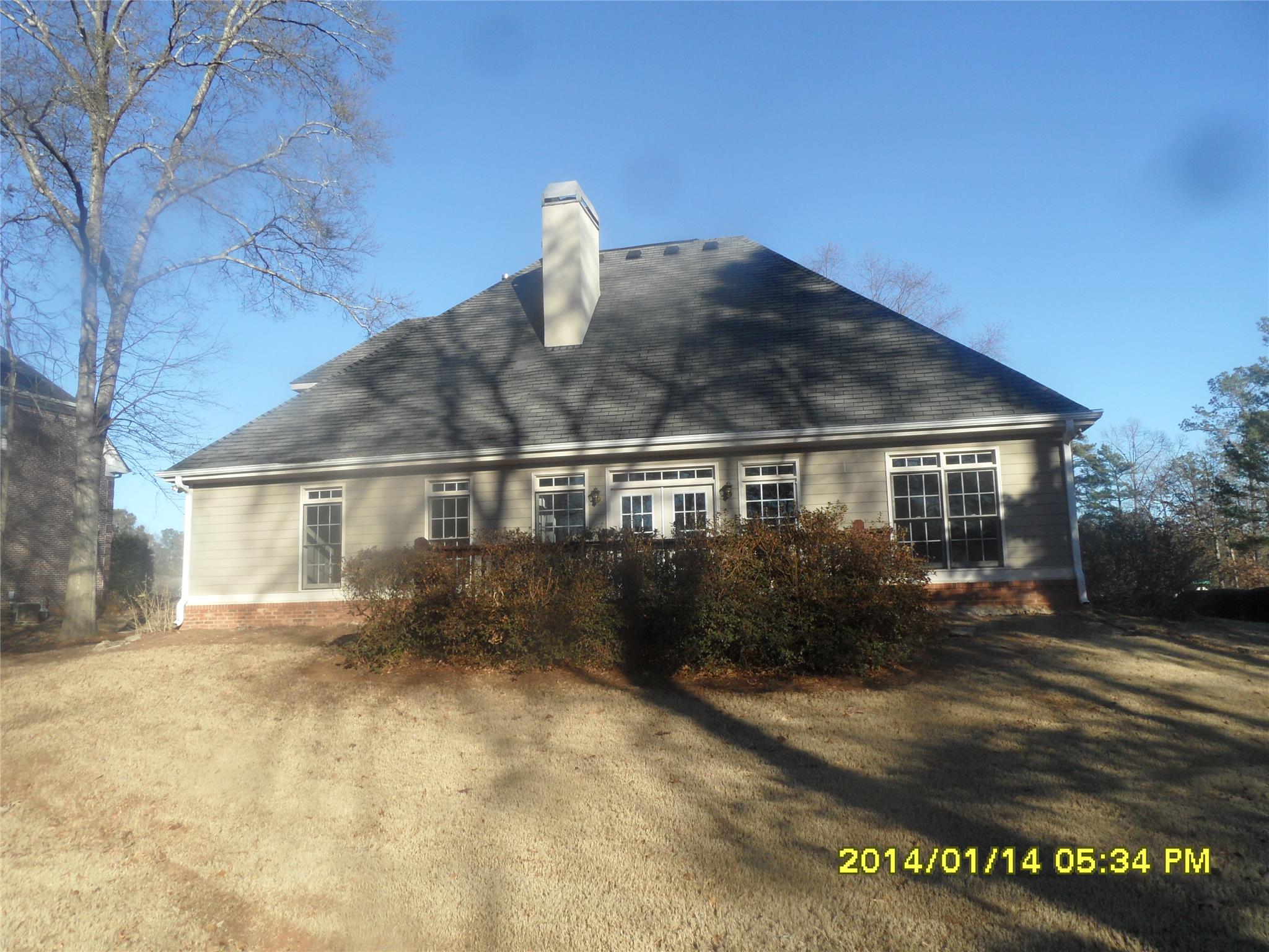 8201 Fairway Dr, Covington, GA 30014 photo 2