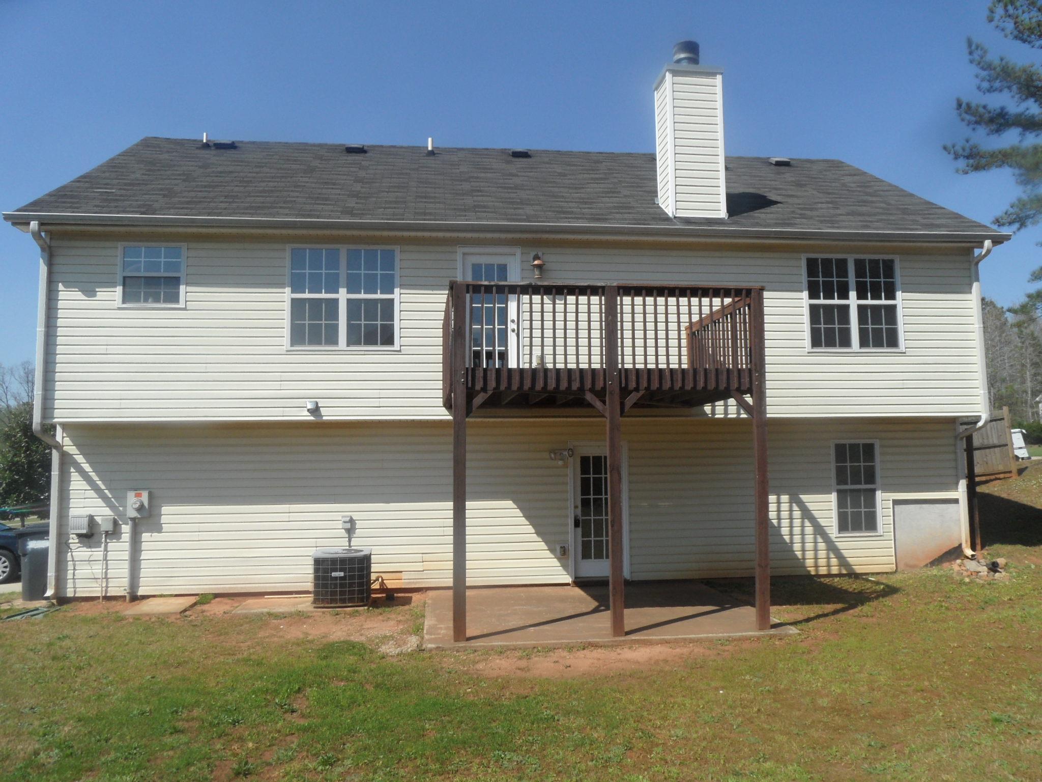 300 Fieldstone Ln, Covington, GA 30016 photo 3
