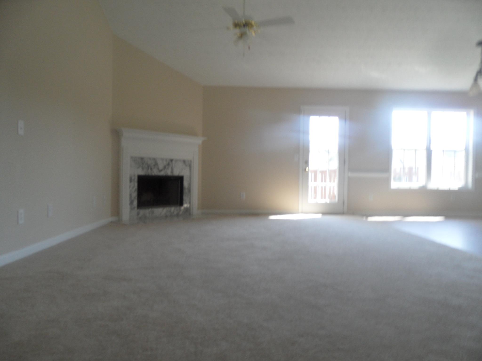 300 Fieldstone Ln, Covington, GA 30016 photo 7