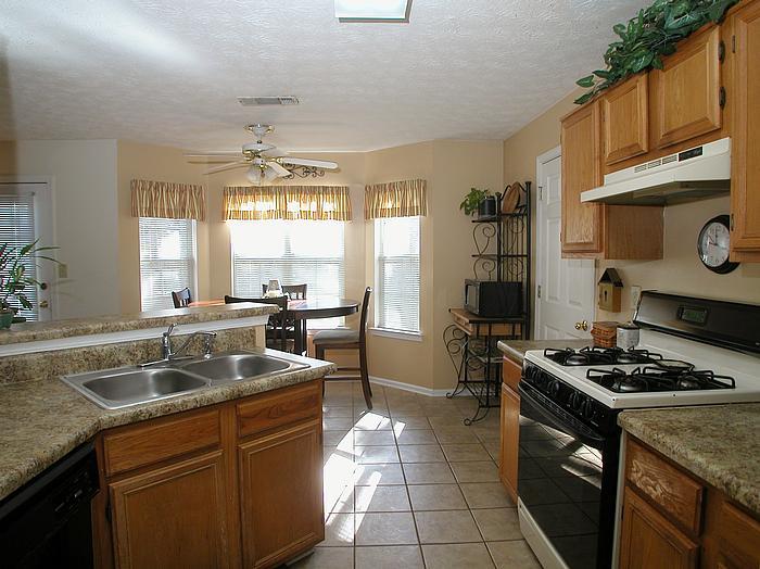 2818 Weston Brook Ct, Duluth, GA 30096 photo 9