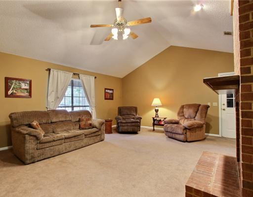 24 Frederick St, Rincon, GA 31326 photo 2