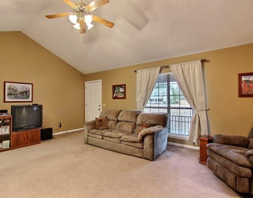 24 Frederick St, Rincon, GA 31326 photo 4