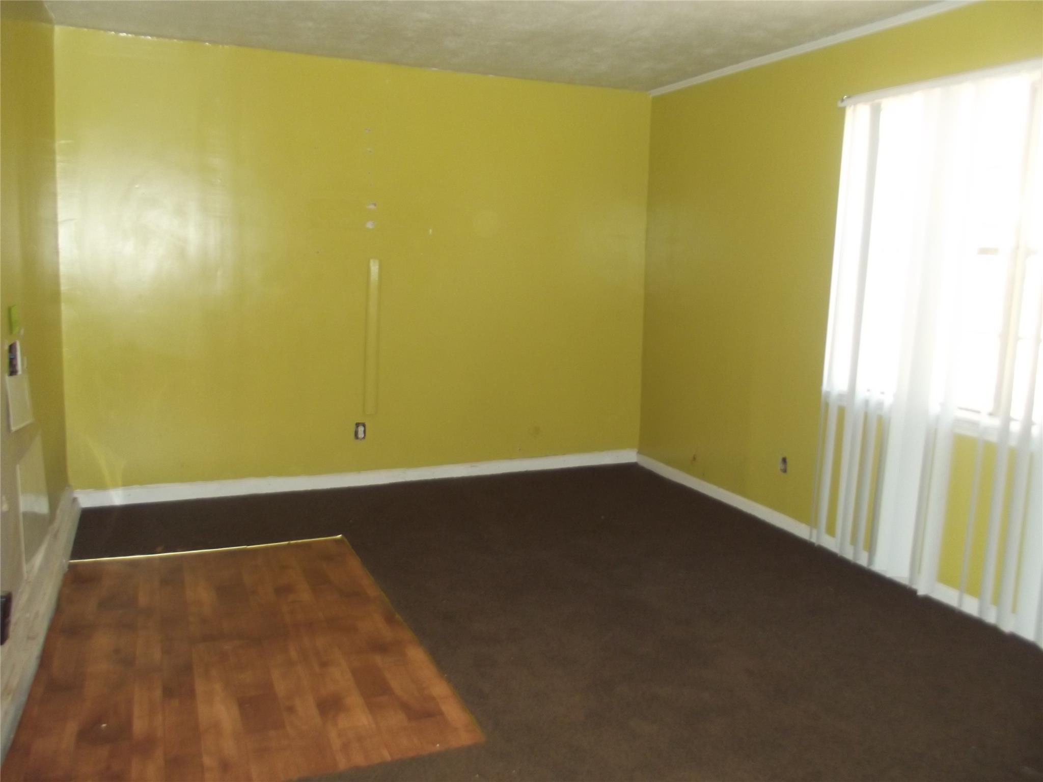 219 Grady St, Lagrange, GA 30240 photo 4