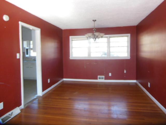 48 Glencrest Dr, Toccoa, GA 30577 photo 6