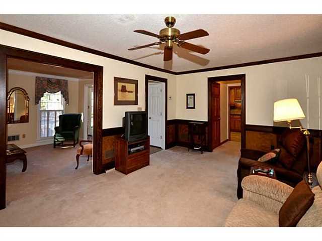 11135 Highfield Chase Dr, Duluth, GA 30097 photo 8
