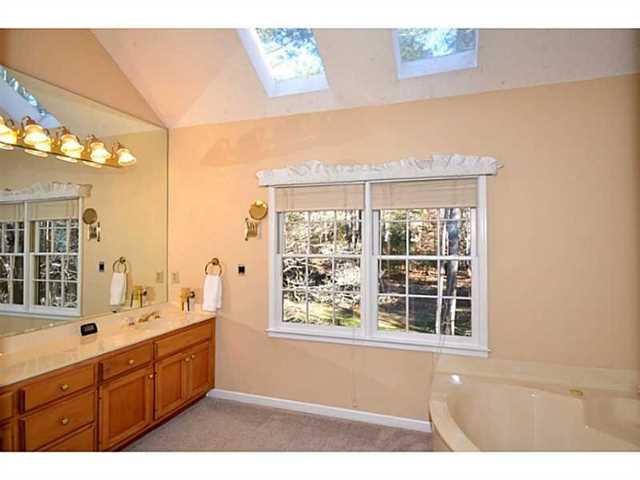 11135 Highfield Chase Dr, Duluth, GA 30097 photo 13