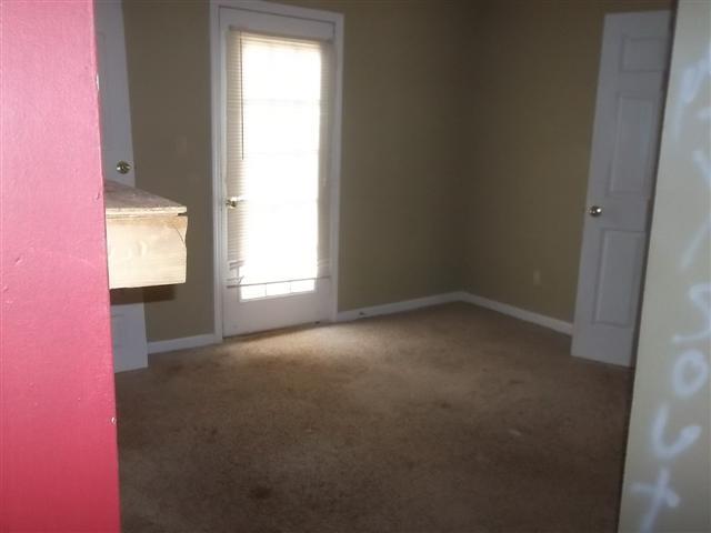 1315 N Hampton Dr, Hampton, GA 30228 photo 6