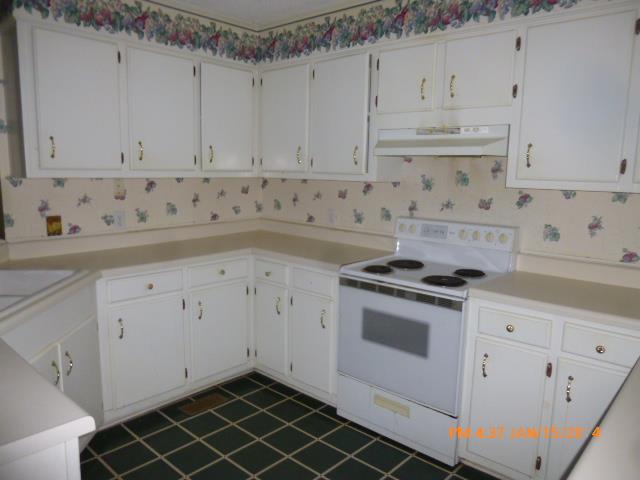 107 Hamilton Dr, Lagrange, GA 30240 photo 4