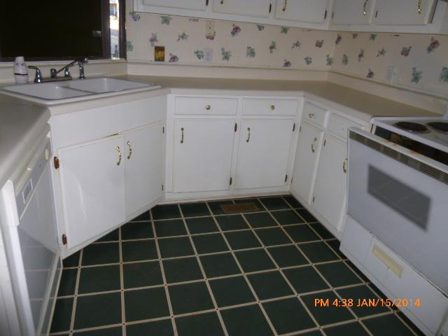 107 Hamilton Dr, Lagrange, GA 30240 photo 5