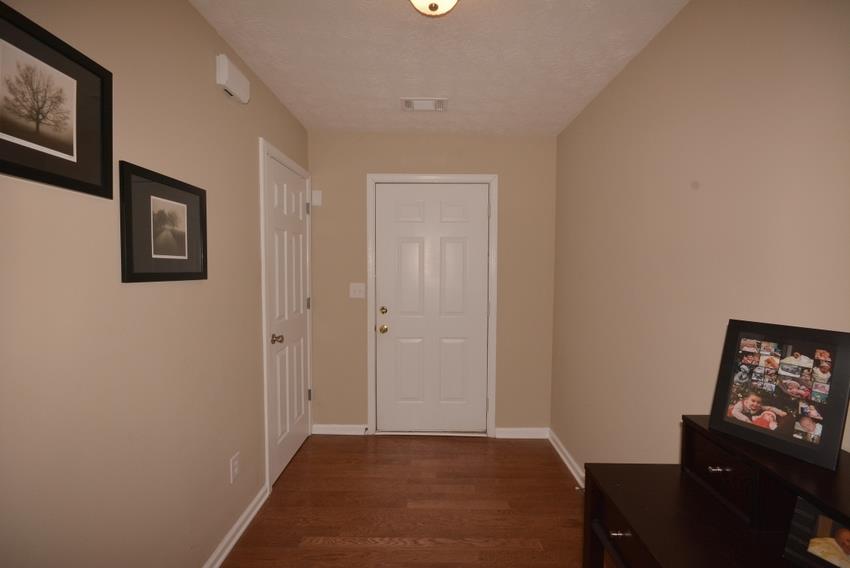 502 Hemlock Dr, Winder, GA 30680 photo 3