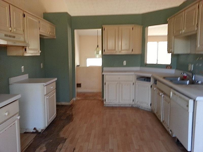 3251 Windgate Dr, Buford, GA 30519 photo 3