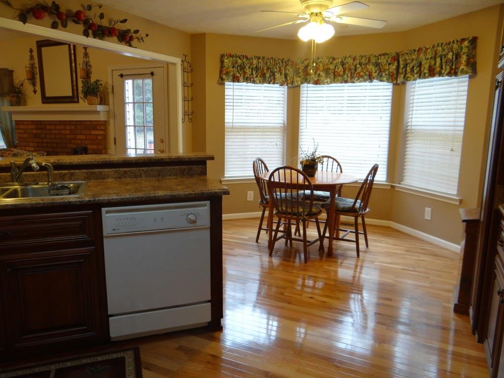 966 Fairview Rd, Pendergrass, GA 30567 photo 9