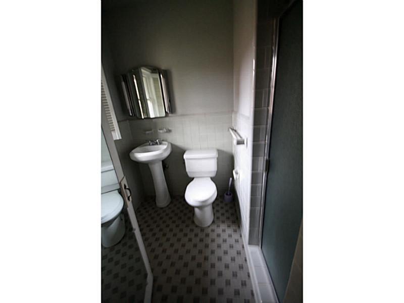 376 Third Ave, Winder, GA 30680 photo 12