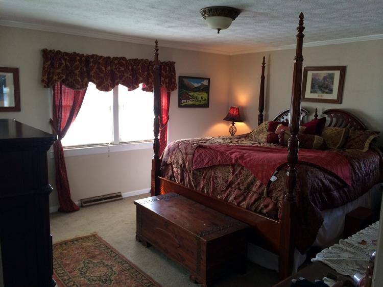 85 W Wright St, Winder, GA 30680 photo 12