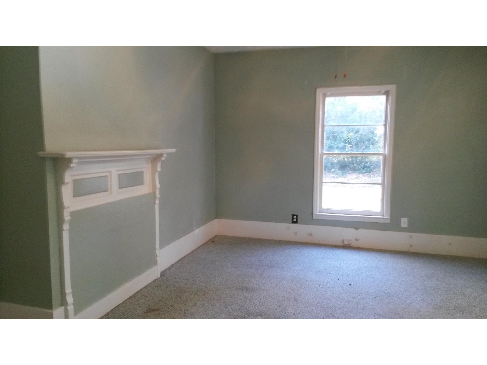 244 Mill St, Bowdon, GA 30108 photo 4