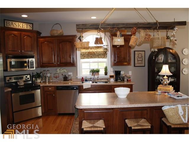 124 Maize Mill Path, Clarkesville, GA 30523 photo 2