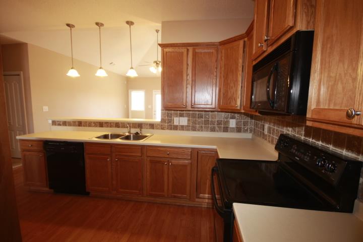 101 Mount Pilot Ct, Warner Robins, GA 31088 photo 9