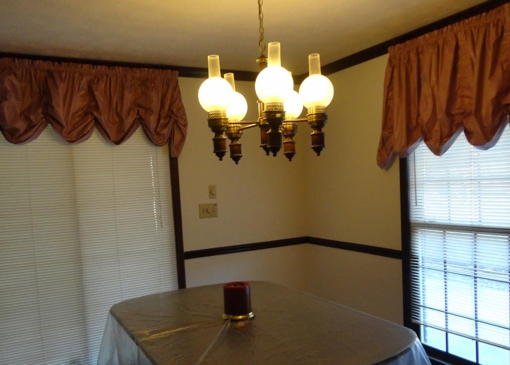 355 Lakeside Rd, Williamson, GA 30292 photo 5