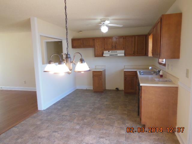 2952 Wallace Rd, Gainesville, GA 30507 photo 6