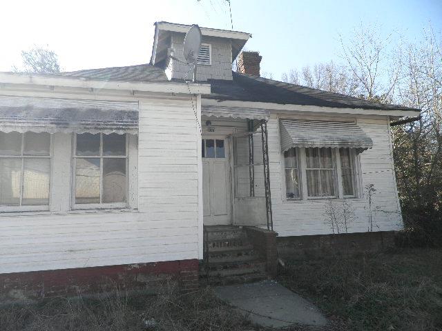 8739 E Broad St, Sparta, GA 31087 photo 4