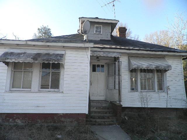 8739 E Broad St, Sparta, GA 31087 photo 2