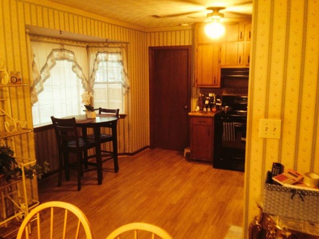 2884 Maple Grove Dr, Rex, GA 30273 photo 4