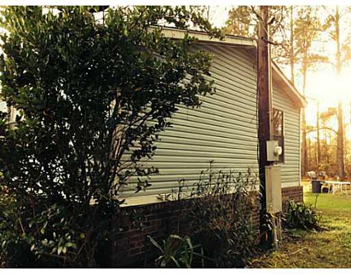 102 Harmony Cir, Springfield, GA 31329 photo 8