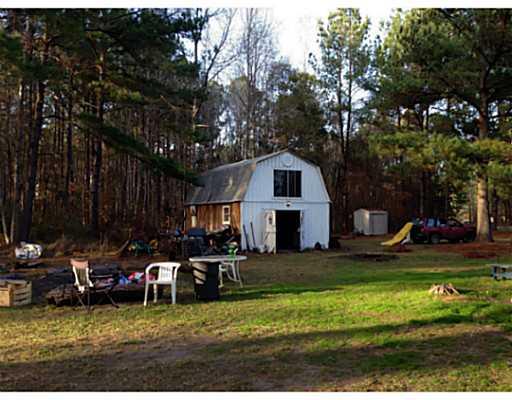102 Harmony Cir, Springfield, GA 31329 photo 2