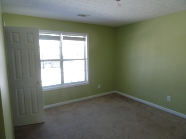 2275 Sugarleaf Trl, Hampton, GA 30228 photo 5