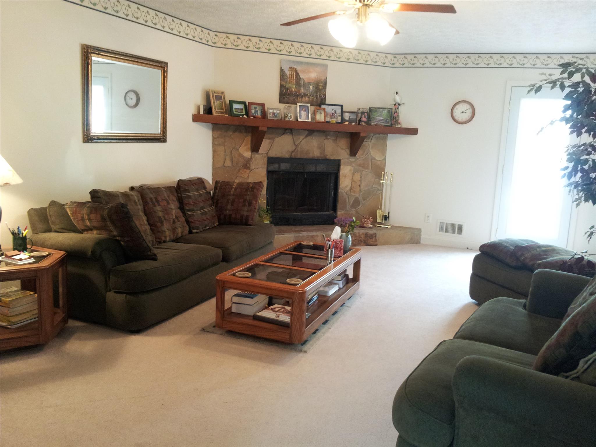 4011 Megan Rd, Duluth, GA 30096 photo 2