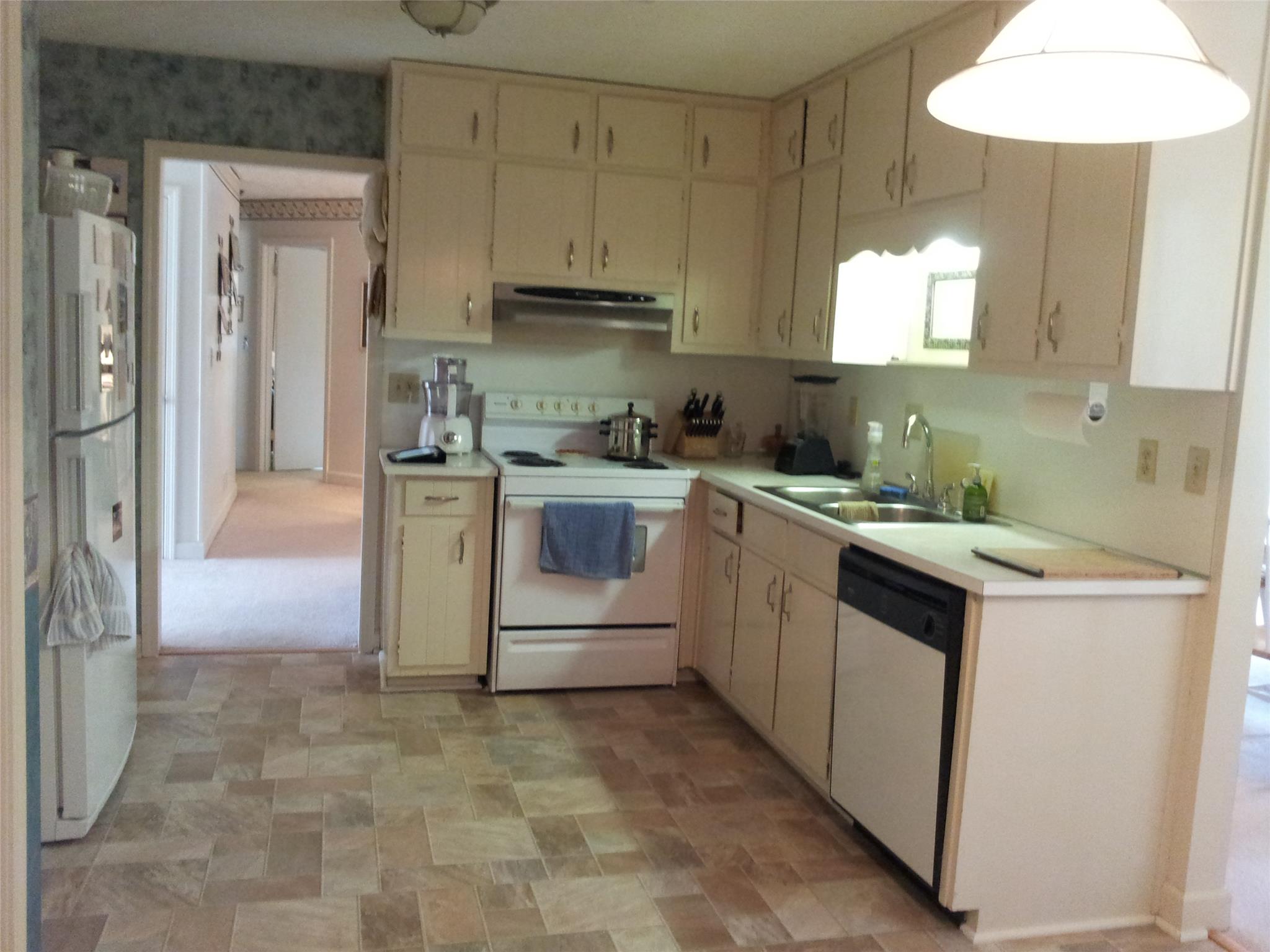 4011 Megan Rd, Duluth, GA 30096 photo 7